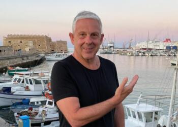 Δεν μάσησε τα λόγια του ο Τάσος Δούσης για την Πολεοδομία Ρόδου: «Είναι όλοι στο κόλπο να π@δ@ξουν την Ελλάδα»