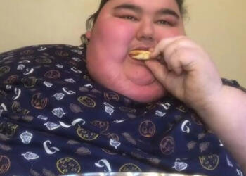 Πέθανε 24χρονος TikToker που έγινε διάσημος στην Τουρκία για τις υπερβολικές ποσότητες φαγητού που έτρωγε