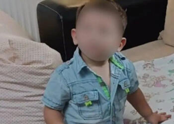 Κανείς δεν ξεχνά τον 3χρονο Άγγελο: Συγκέντρωση στο Σύνταγμα στη μνήμη του μικρού μάγκα