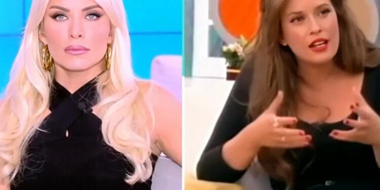 Η Καινούργιου έδειξε βίντεο της Σίσσυς Χρηστίδου να λέει πριν από 13 χρόνια ότι της αρέσει να είναι νοικοκυρά και να μένει σπίτι