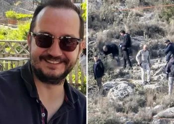 Ανατροπή και τέλος για τον Βασίλη Καλογήρου