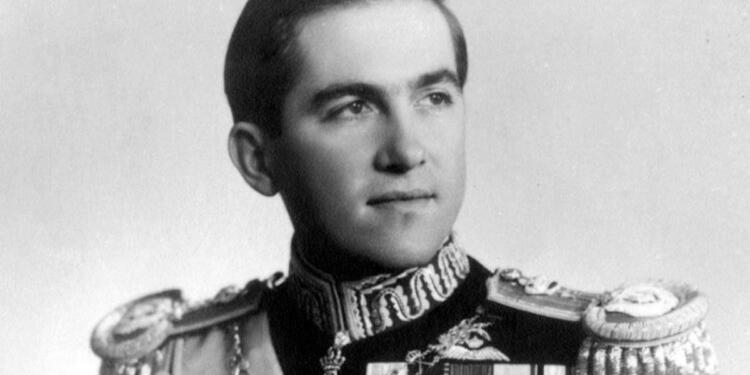 Κωνσταντίνος Β΄: Ο τελευταίος Βασιλιάς της Ελλάδας – Σαν σήμερα (06/03) ανεβαίνει στον θρόνο μετά τον θάνατο του πατέρα του