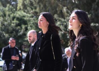 «Ήσουν ο πρώτος που» Παιδί με ήθος η Μάιρα Κούγια – Ο σπαρακτικός επικήδειος για τον πατέρα της