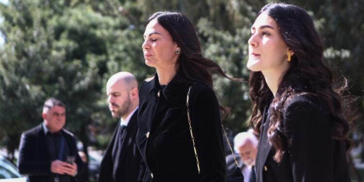 «Ήσουν ο πρώτος που» Παιδί με ήθος η Μάιρα Κούγια – Ο σπαρακτικός επικήδειος για τον πατέρα της