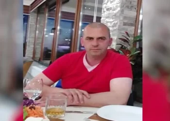 Νεκρός οδηγός ασθενοφόρου που μετέφερε όλο το βράδυ τους εγκαυματίες από το φλεγόμενο κλαμπ