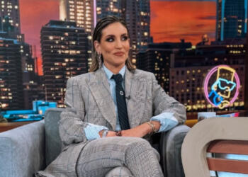 Αποκαλυπτική η Αθηνά Οικονομάκου: «Δεν έχω καμία διαμάχη με τον Μιχόπουλο, μίλησα σε ειδικούς για να γνωρίσω τον Τσερέλα στα παιδιά μου»