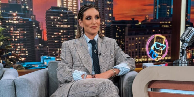 Αποκαλυπτική η Αθηνά Οικονομάκου: «Δεν έχω καμία διαμάχη με τον Μιχόπουλο, μίλησα σε ειδικούς για να γνωρίσω τον Τσερέλα στα παιδιά μου»