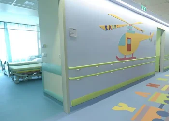 Λάρισα: Κρίσιμα τα επόμενα 24ωρα για τον 9χρονο που πνίγηκε με πορτοκάλι – Έπαθε δύο φορές ανακοπή