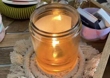 Τα κεριά και άλλα 2 τοξικά αντικείμενα που πρέπει να πετάξετε από το σπίτι, σύμφωνα με γιατρό του Χάρβαρντ