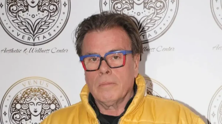 Προκαλεί ο Παπανώτας: «Ο μισθός μας δεν είναι ιδιαίτερα καλός, μιλάμε για μισθό σερβιτόρου»