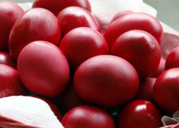 Γιατί βάφουμε κόκκινα τα αυγά την Μεγάλη Πέμπτη