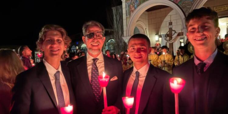 Το ιδιαίτερο Πάσχα στου Παύλου Ντε Γκρες: Το πρόβλημα υγείας και οι ευχές προς όλους τους Έλληνες (photo)