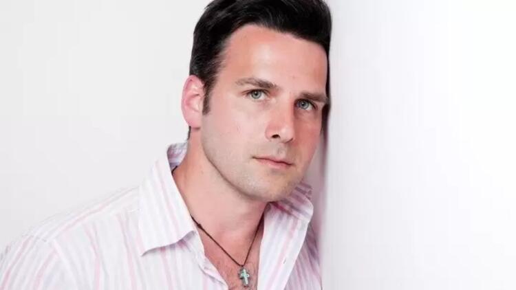 Θυμάστε τον Περικλή που είχε κερδίσει το Fame story 3; – Δεν θα το πιστεύετε που είναι και τι κάνει σήμερα