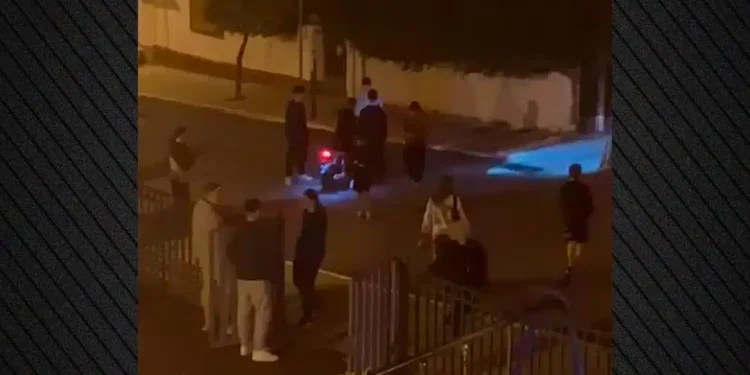 Μήνυση στον γιο της 85χρονης που της πέταξαν βαρελότα γιατί έδειξε το πρόσωπο του ανήλικου δράστη