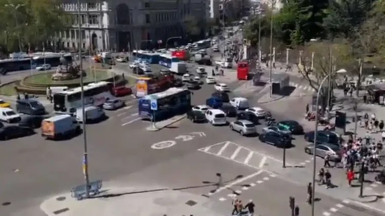 Πρωτοφανές μπλακ άουτ σε Ισπανία, Πορτογαλία και περιοχές της Γαλλίας – Χάος σε δρόμους, αεροδρόμια