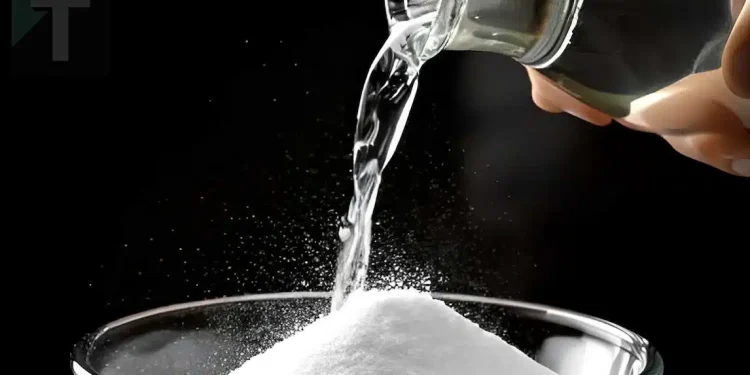 Ανακατέψτε μαγειρική σόδα και ξύδι σε ένα μπουκάλι σπρέι – Δεν θα σταματήσετε να το χρησιμοποιείτε