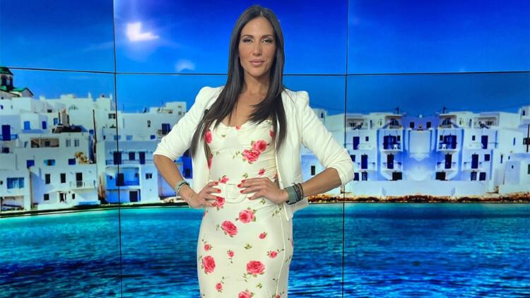 Ανθή Βούλγαρη: Πιο ευτυχισμένη από ποτέ στην πρώτη έξοδο με το γιο της μετά τη γέννα (photo)