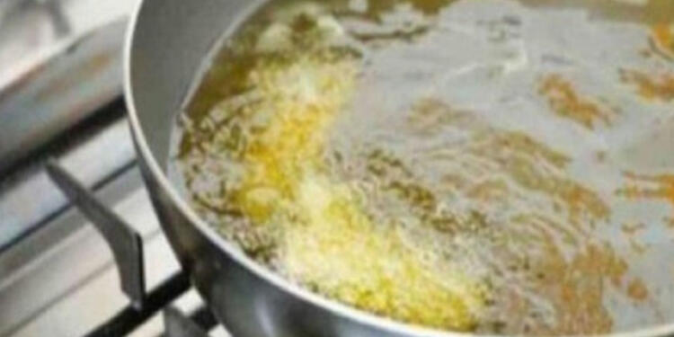 Μεγάλη προσοχή: Μην χρησιμοποιήσετε ποτέ ξανά αυτό το λάδι στο τηγάνισμα!