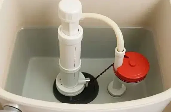 8 λόγοι που πρέπει να βάζετε ξύδι στο καζανάκι σας είναι κορυφαίο κόλπο