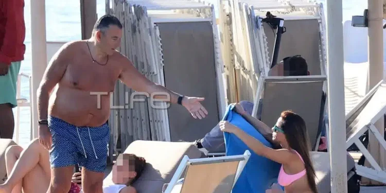 Γιώργος Λιάγκας – Μαρία Αντωνά: Κοινή εμφάνιση με μαγιό στην παραλία της Βουλιαγμένης! Αποκλειστικές φωτογραφίες