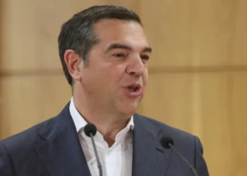 Θαμπώθηκε όλο το Χάρβαρντ με τις εντυπωσιακές ομιλίες του Αλέξη Τσίπρα σε άπταιστα Αγγλικά