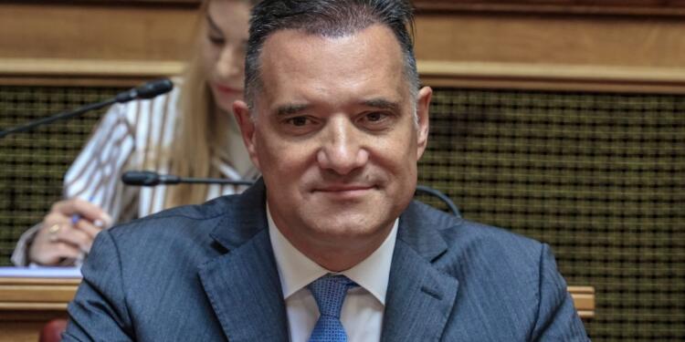 Το παραδέχτηκε ο Άδωνις Γεωργιάδης: «Ναι, έκανα μεταμόσχευση μαλλιών, γιατί είχα μια αραίωση»