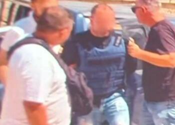 Έγκλημα στην Φλώρινα: Σκότωσε με 17 μαχαιριές τον σύντροφο της πρώην του και ζητά να εξεταστεί ψυχικά