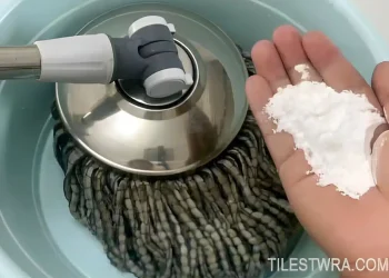 Βάλτε αυτό στο νερό. Ακόμα κι αν δεν σφουγγαρίσετε για μια εβδομάδα, το πάτωμα θα παραμείνει καθαρό χωρίς σκόνη