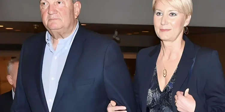 Δύσκολες ώρες για Κώστα Καραμανλή – Μαθεύτηκε πριν από λίγο – «Χάνω έναν πολύ δικό μου άνθρωπο»