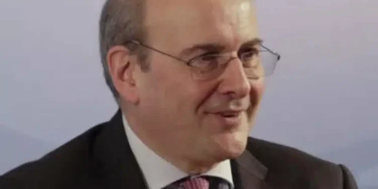 Χατζηδάκης: «Η Ελλάδα είναι πλέον επιλογή επιστροφής – Επέστρεψαν 400.000 από τους 600.000 της γενιάς brain drain»