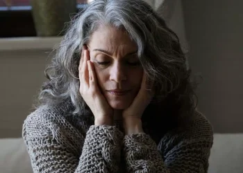 Ο γιος μου μόλις παντρεύτηκε και η νύφη μου δεν ξέρει να βράζει ούτε αυγό. Τι να κάνω;