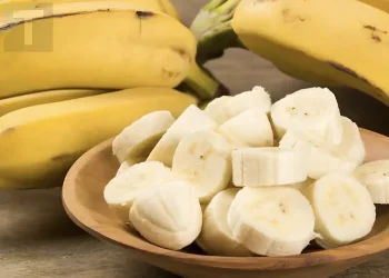 Αυτό λέει η επιστήμη για την κατανάλωση μπανάνας πριν τον ύπνο