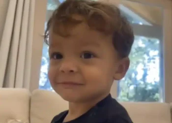 Θρήνος για 2χρονο πασίγνωστο μικρούλη που έφυγε από τη ζωή