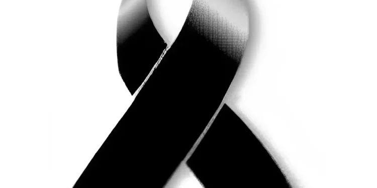 Μανούλα, 19 ετών, βρέθηκε νεκρή στο σπίτι της, δίπλα στο 5 μηνών μωρό της