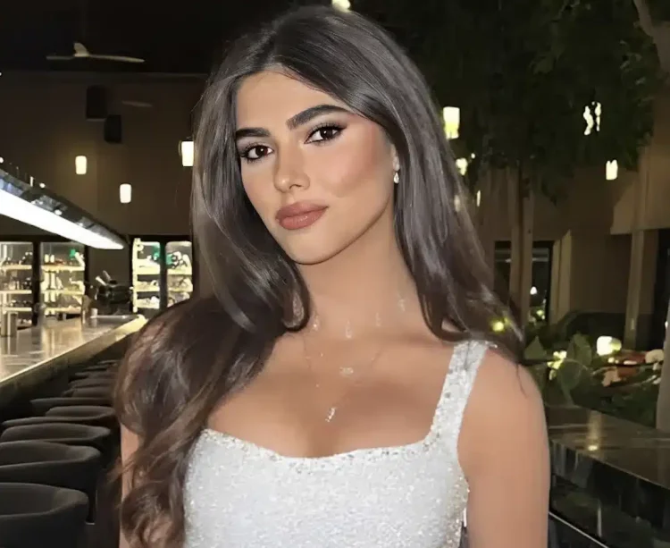 Η πιο όμορφη και περιζήτητη 20χρονη Ελληνίδα – Εμφανίστηκε στο Ζάππειο και όλοι γύρισαν να την κοιτάξουν