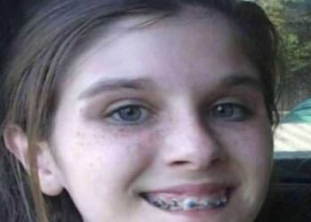 14χρονη έβγαλε μια φωτογραφία από την εκδρομή με την οικογένεια της – Μόλις την παρατήρησε καλύτερα “πάγωσε”