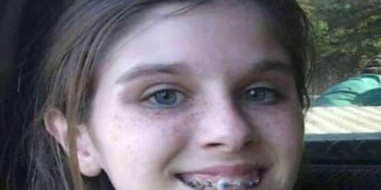 14χρονη έβγαλε μια φωτογραφία από την εκδρομή με την οικογένεια της – Μόλις την παρατήρησε καλύτερα “πάγωσε”