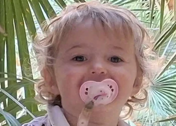 2χρονη πνίγηκε και πέθανε γιατί έφαγε ένα από τα πιο κοινά φρούτα – Ραγίζει καρδίες ο πατέρας της