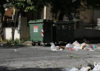 «Τεμάχισε τον ηλικιωμένο και μετά καθάρισε το σπίτι με χλωρίνη»: Το έγκλημα στο Αιγάλεω με άρωμα «Deadly Women»