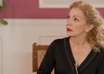 Η Γη της Ελιάς 19/6: Άγριο ξύλο στη Μάνη – Απλώνει χέρι στη γυναίκα του και τη χτυπάει άσχημα