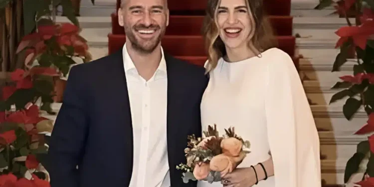 O Γιούρκας Σεϊταρίδης κλείνει τα 44 και ποζάρει με την κόρη του σε μια σπάνια φωτογραφία: «Oταν έχω εσένα έχω τα πάντα»