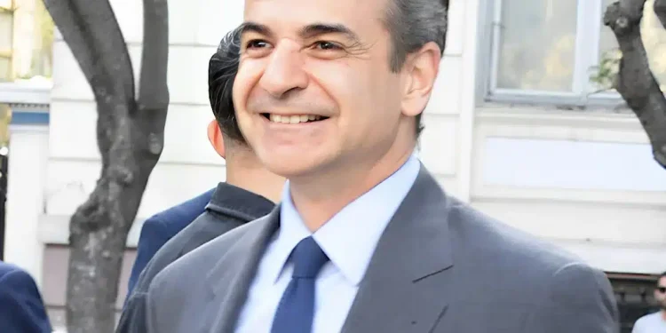 Ξεπερνά το 30% η ΝΔ με μεγάλη διαφορά από την Πλεύση – «Όχι Τσίπρας» λέει το 62%