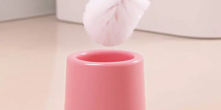 To υγρό που εάν βάλεις μέσα στο πιγκάλ της τουαλέτας θα μοσχοβολάει καθαριότητα