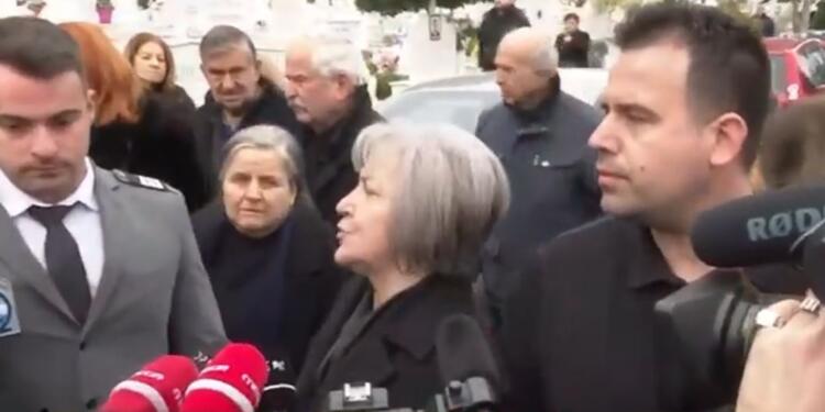 Τέλος από την εισαγγελία η Σοφία Καλογήρου – «Έδωσα τον όρκο έχοντας στα σπλάχνα μου τον Βασίλη, την αποχαιρετώ ντυμένη στα μαύρα»