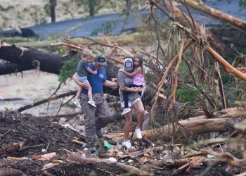 ΑΔΙΑΝΟΗΤΗ ΤΡΑΓΩΔΙΑ: ΤΟΥΛΑΧΙΣΤΟΝ 60 ΝΕΚΡΟΙ, «ΓΕΜΙΣΑΝ» ΤΑ ΝΕΚΡΟΤΟΜΕΙΑ