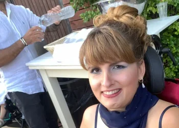 Η Μυρτώ της Πάρου έκλεισε τα 28 – Το συγκινητικό μήνυμα της μητέρας της