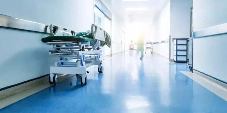 Κόρινθος: Υπάλληλος του Δήμου μεταφέρθηκε για ράμματα στο Νοσοκομείο και πέθανε