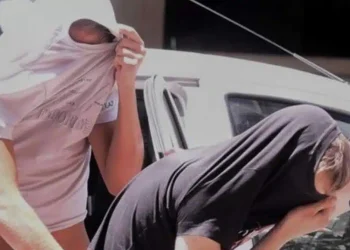 Ομαδıκός βιασμός στον Πειραιά: Έσπασε τη σιωπή της η 14χρονη και λύγισαν μέχρι και οι αστυνομικοί – «Ήμουν…»