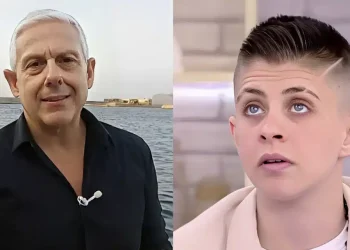 «Η σύλληψη Μουρτζούκου έγινε τώρα τυxαία ή κάποιος…» – Όλο το διαδίκτυο μιλά για τις αλήθειες στην ανάρτηση Τάσου Δούση