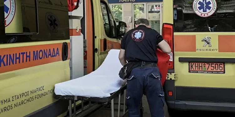 Τραγωδία: 60χρονος ξενοδόχος περίμενε να υποδεχτεί πελάτες, λιποθύμησε και πέθανε